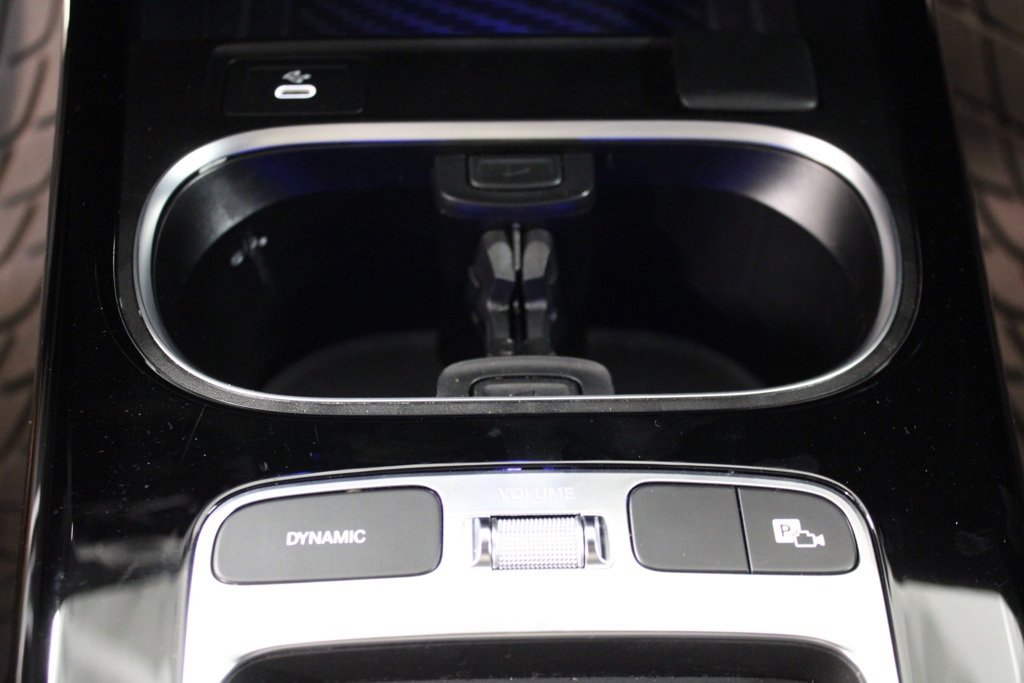 Used 2025 Mercedes-Benz CLA 35 AMG 4MATIC image 29