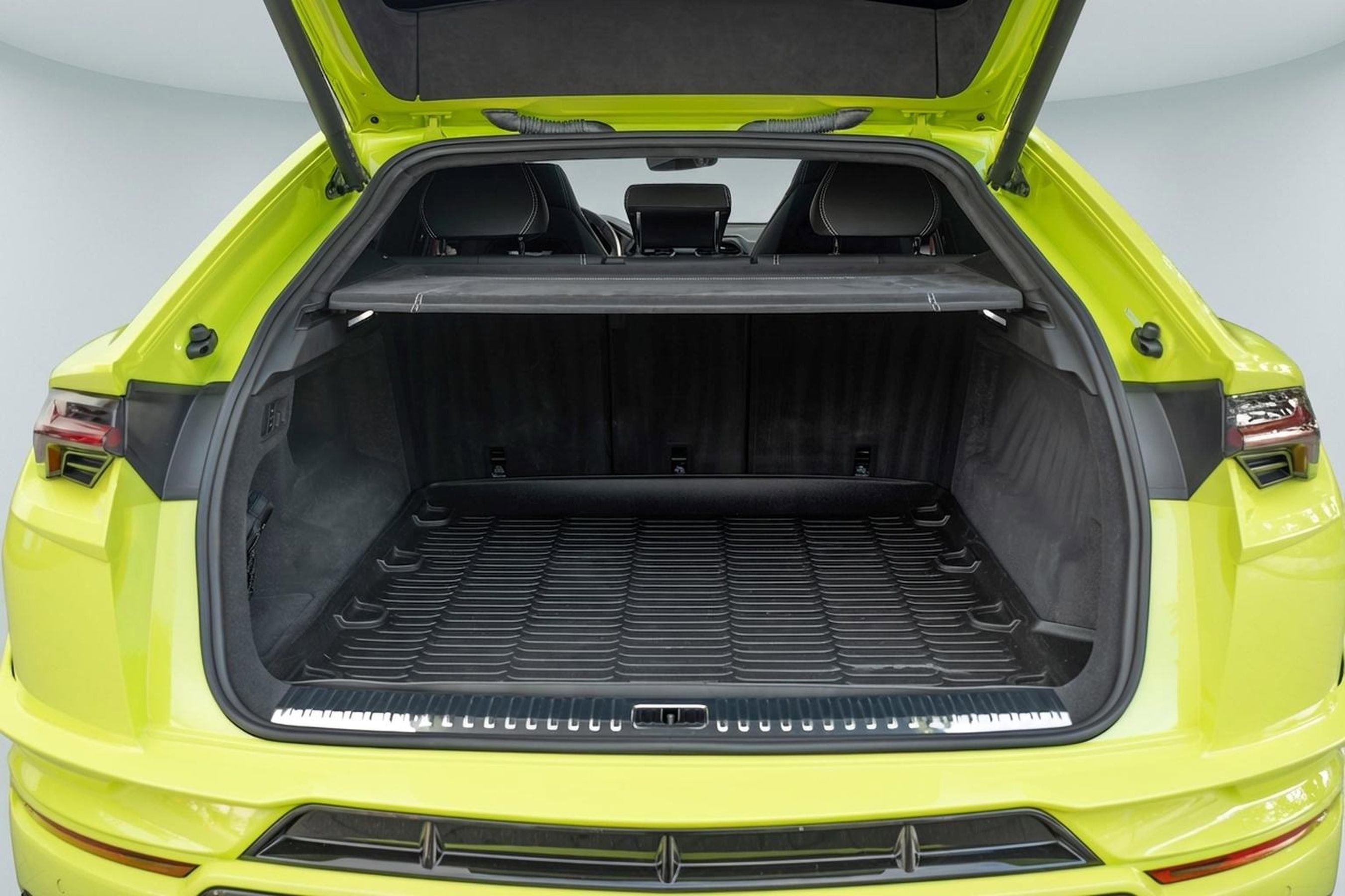 Used 2023 Lamborghini Urus S AWD/4WD image 14