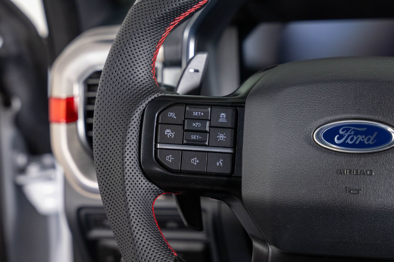 Used 2023 Ford F150 Raptor AWD/4WD image 29
