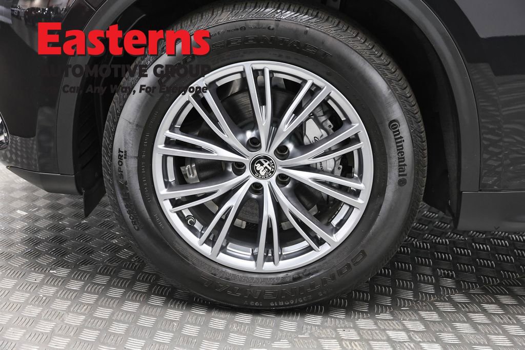 Used 2024 Alfa Romeo Stelvio Sprint image 32