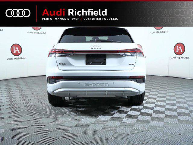 Used 2023 Audi Q4 e-tron Premium Plus w/ Premium Plus AWD/4WD image 7