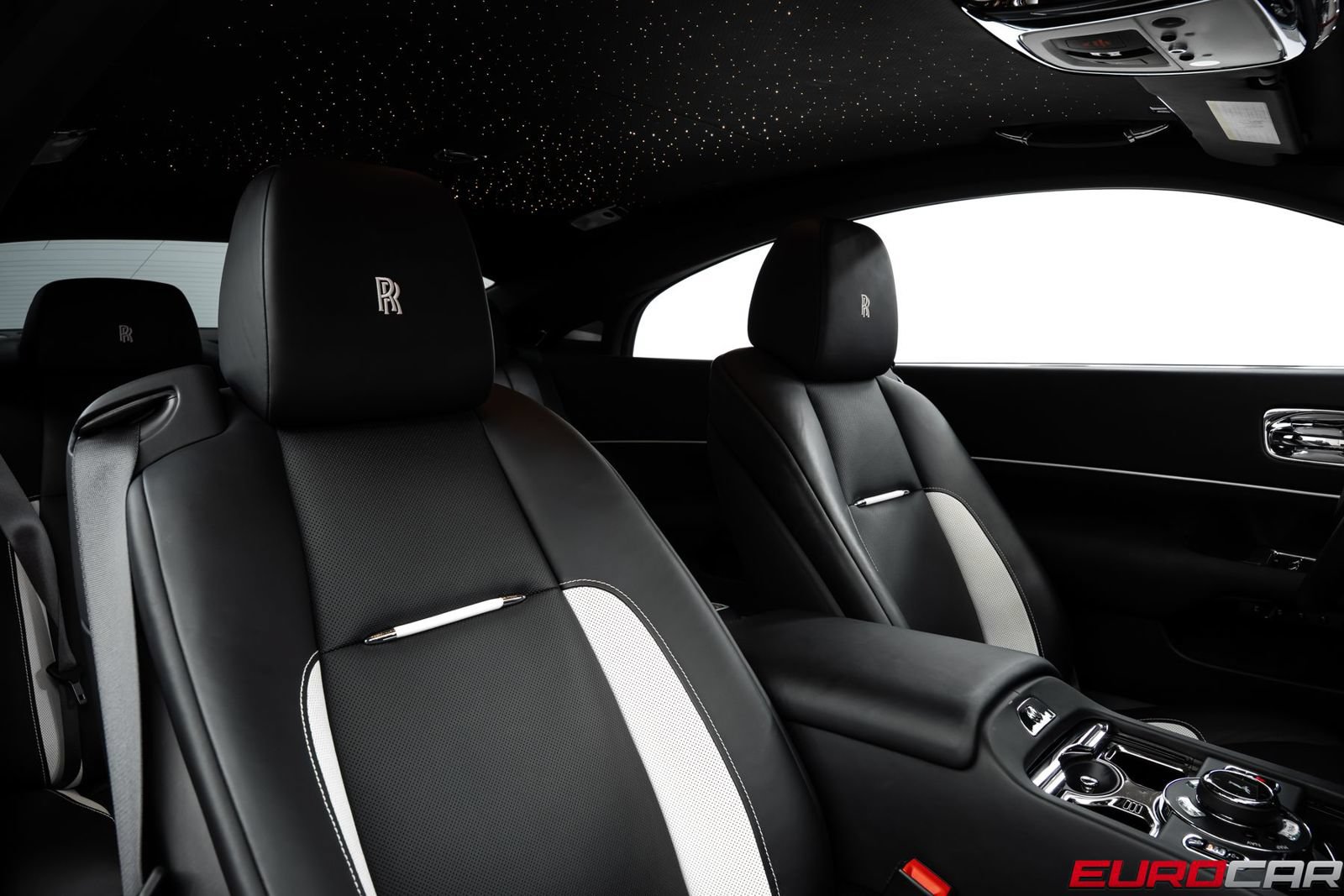 Used 2019 Rolls-Royce Wraith RWD image 34