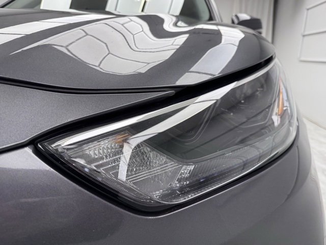 Used 2023 Toyota Highlander LE image 13