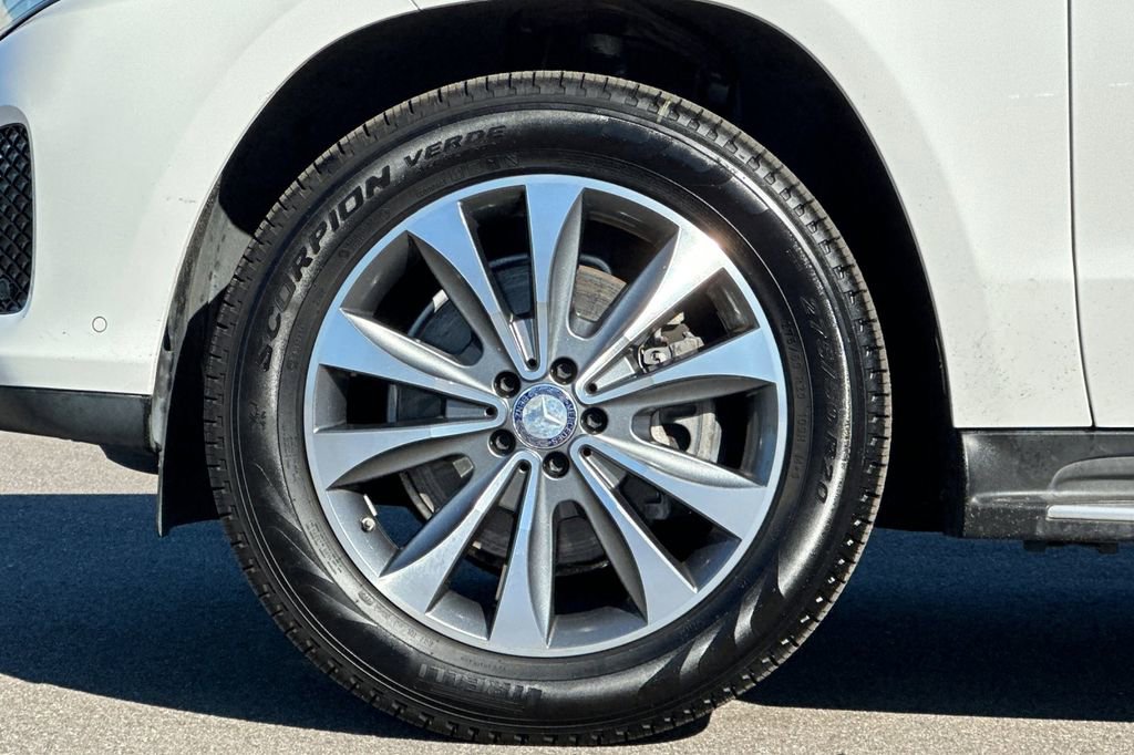 Used 2017 Mercedes-Benz GLS 450 4MATIC image 27