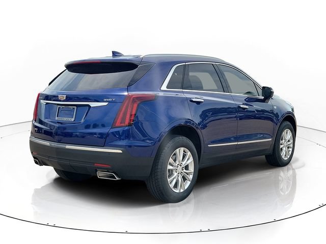 Certified 2024 Cadillac XT5 Luxury w/ LPO, Floor Liner Package AWD/4WD image 3