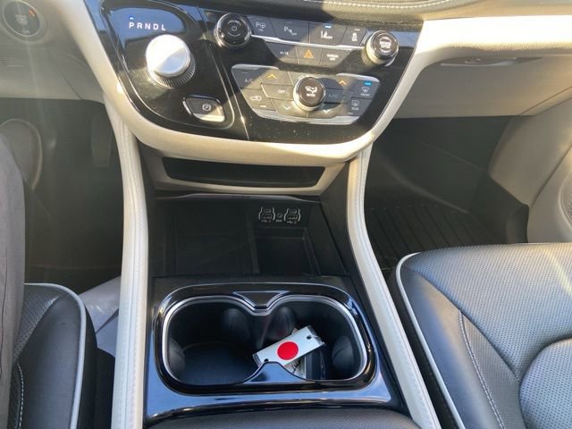 Used 2022 Chrysler Pacifica Limited image 26