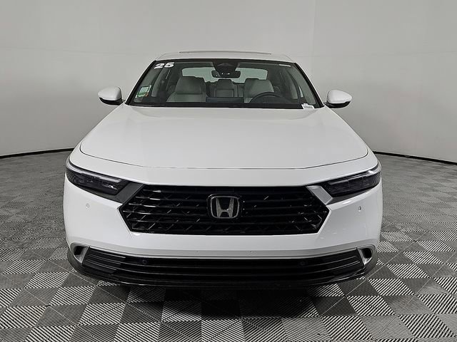Used 2025 Honda Accord Touring image 2