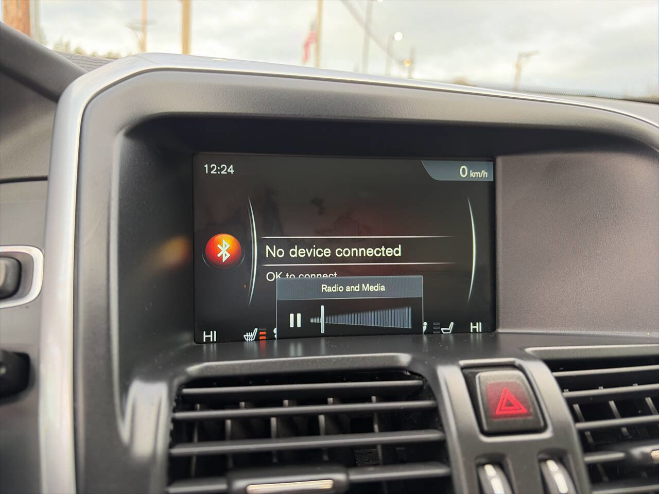 Used 2016 Volvo XC60 T5 Premier image 30