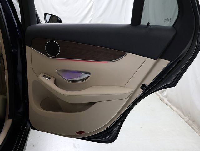 Used 2022 Mercedes-Benz GLC 300 4MATIC image 32