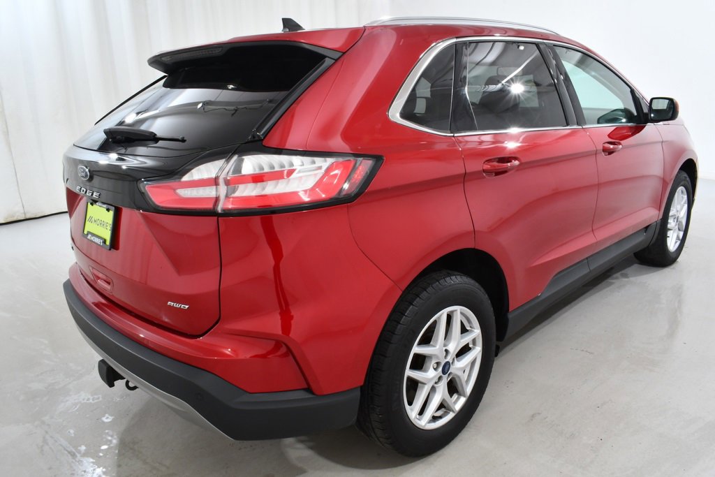 Used 2023 Ford Edge SEL w/ Convenience Package image 11