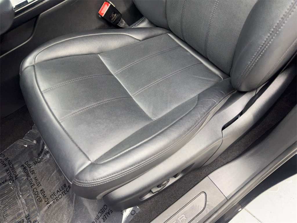 Used 2023 Land Rover Range Rover Evoque S image 30