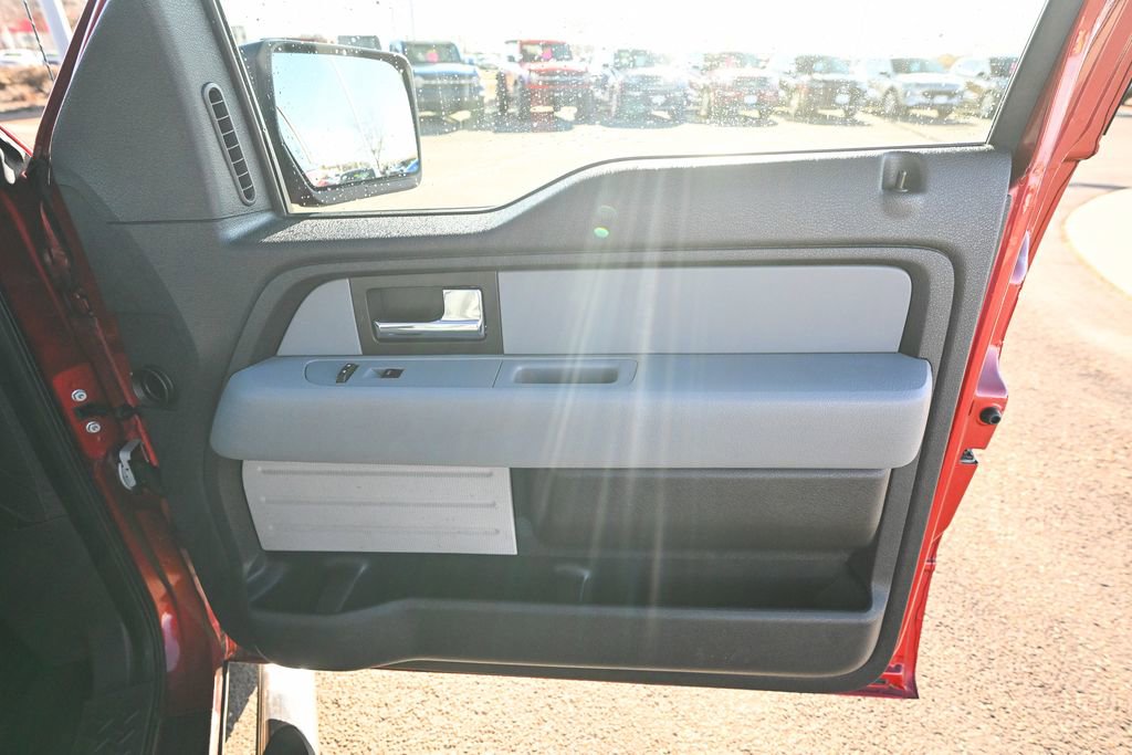Used 2014 Ford F150 XLT image 25