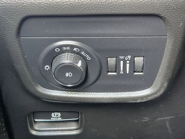 Certified 2023 Jeep Grand Cherokee L Summit w/ Advanced Protech Group IV image 21