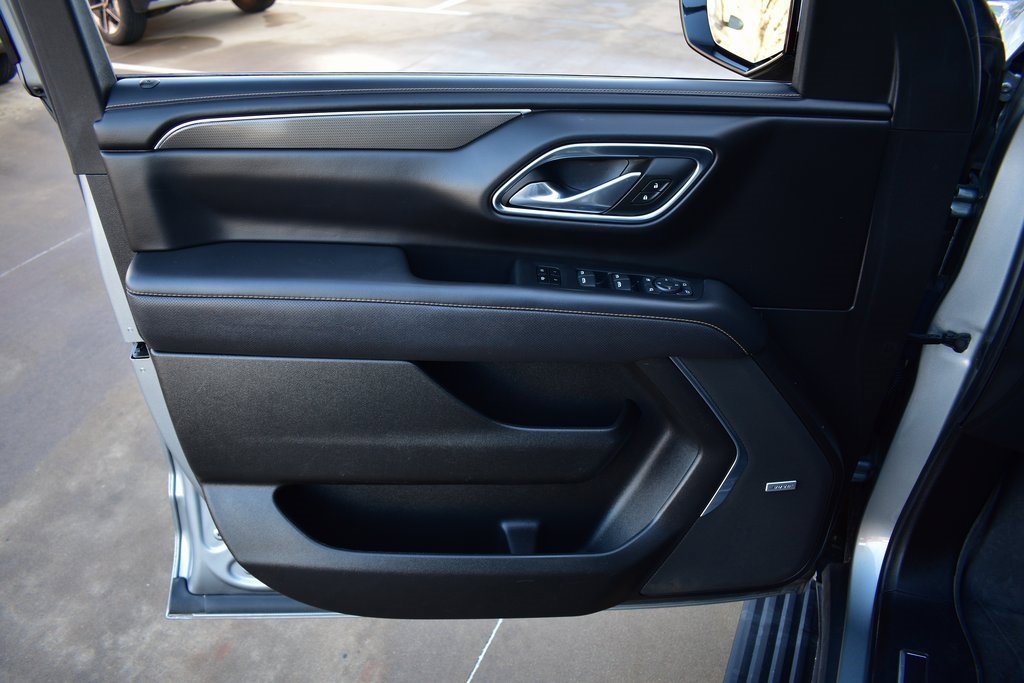 Used 2023 GMC Yukon XL AT4 w/ AT4 Premium Plus Package image 14