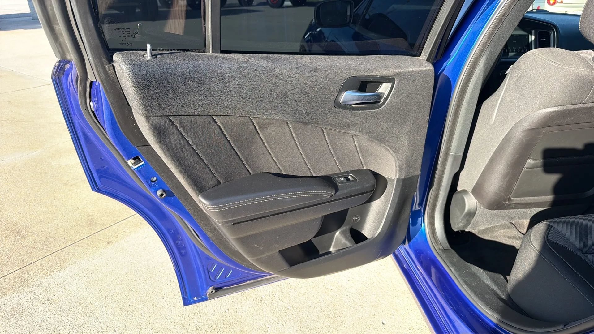 Used 2019 Dodge Charger SXT w/ Blacktop Package RWD image 47