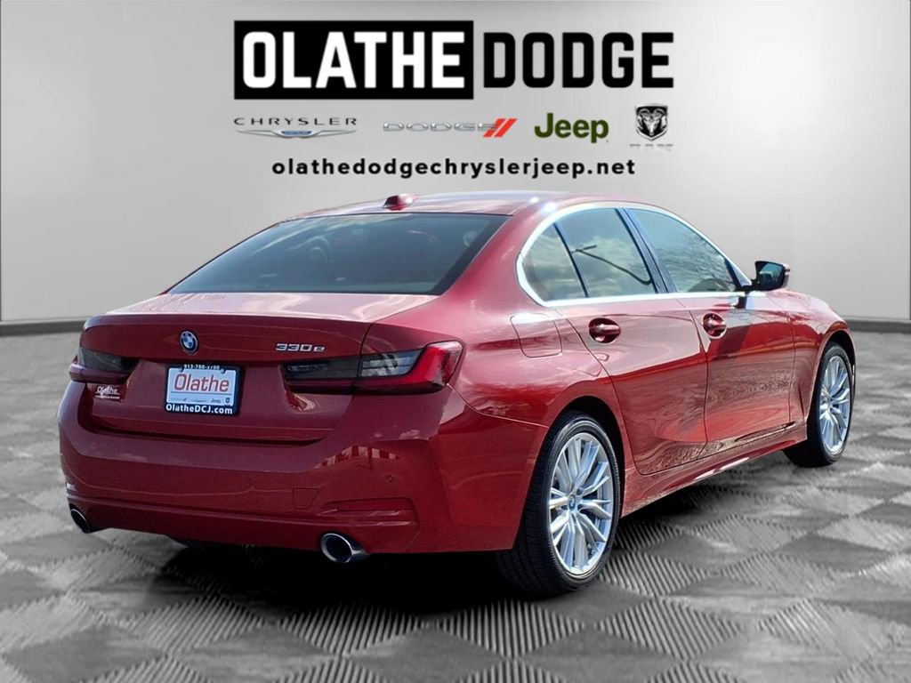 Used 2024 BMW 330e 330e iPerformance image 29