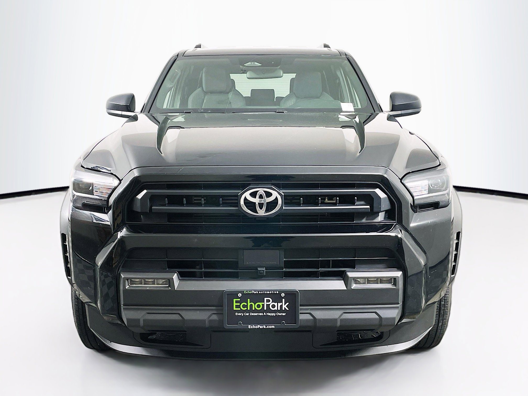 Used 2025 Toyota 4Runner SR5 image 2