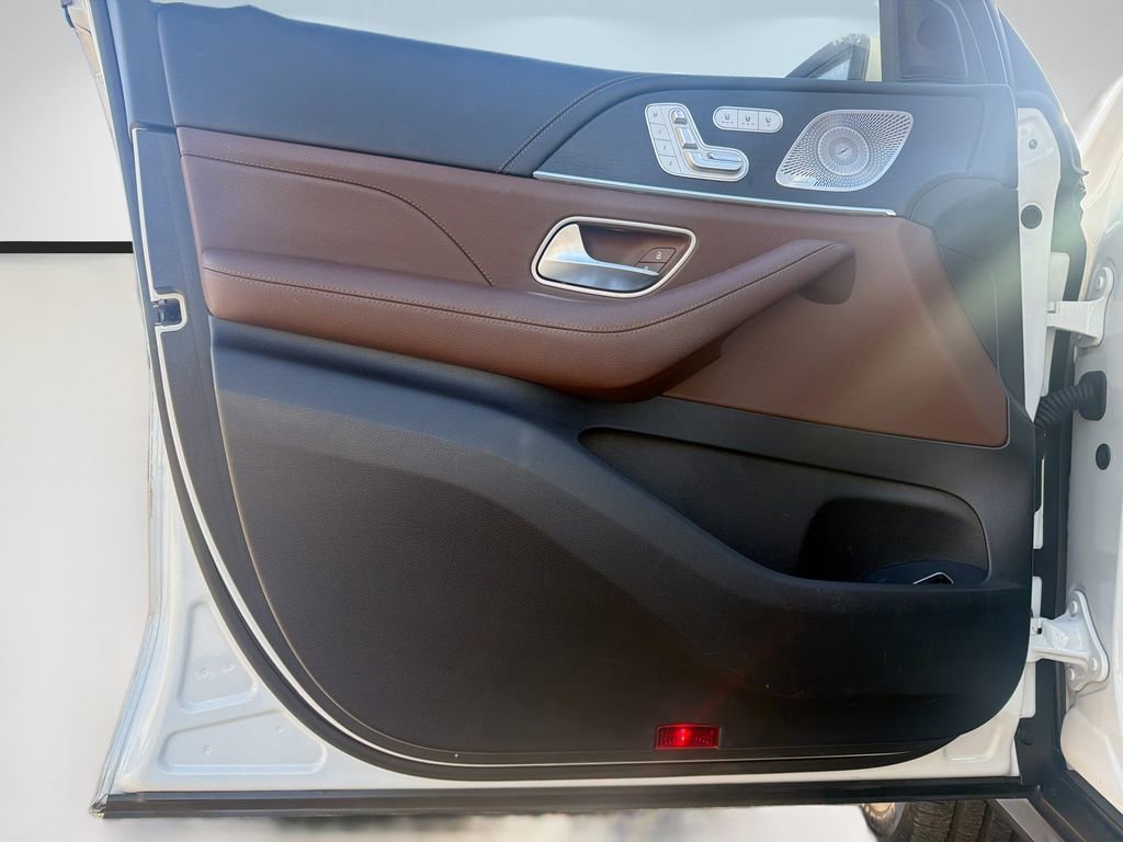 Used 2024 Mercedes-Benz GLE 350 4MATIC image 21