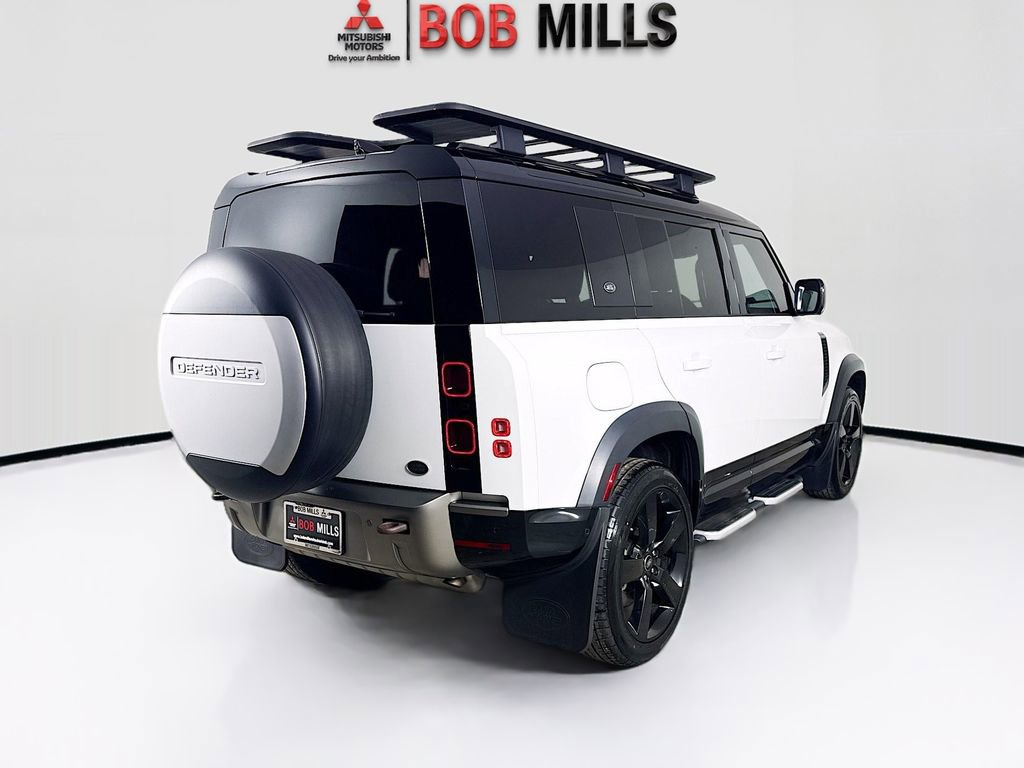 Used 2021 Land Rover Defender 110 X-Dynamic SE AWD/4WD image 7