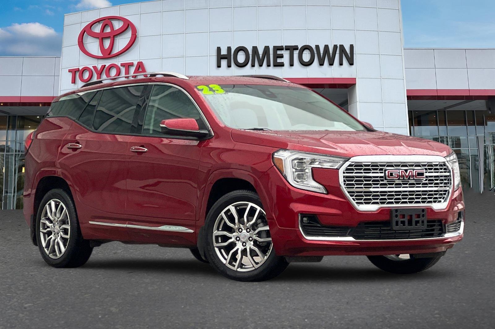 Used 2023 GMC Terrain Denali w/ LPO, Floor Liner Package image 2