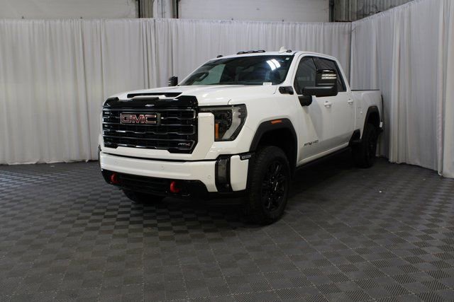 Used 2024 GMC Sierra 2500 AT4 w/ AT4 Premium Plus Package image 31