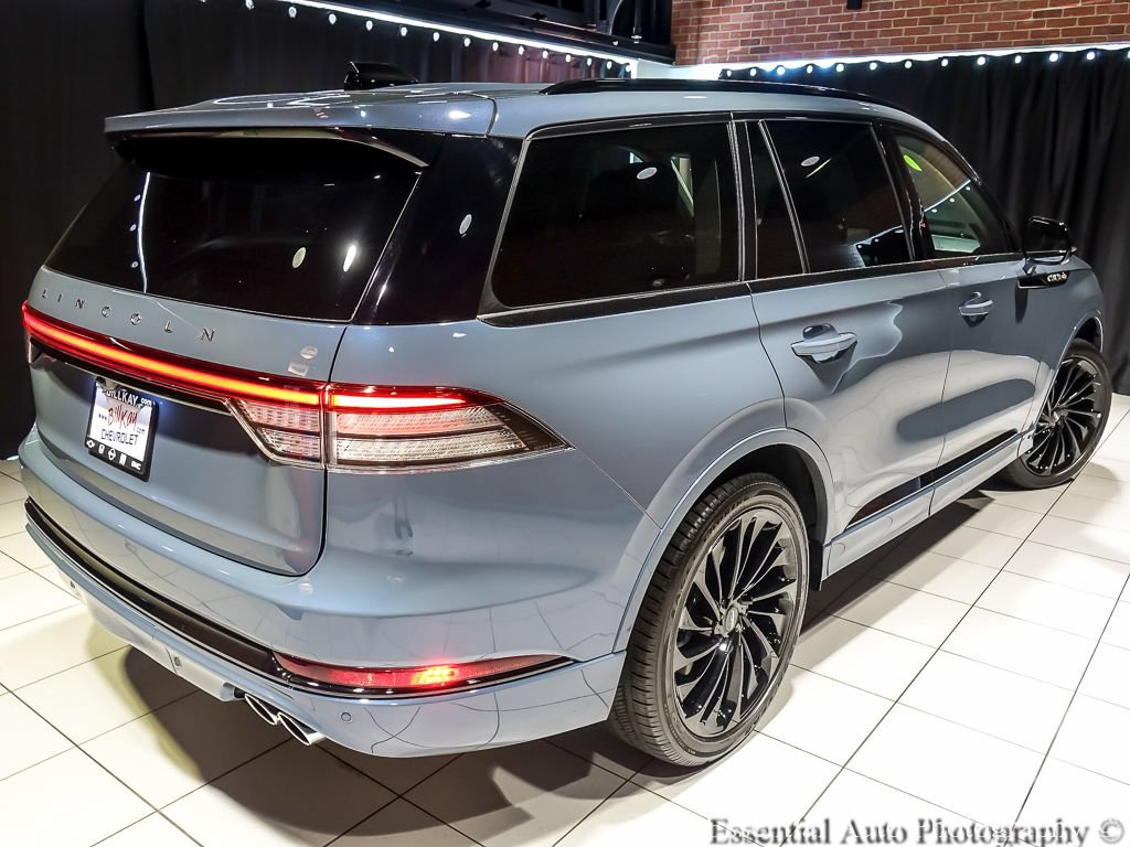 Used 2026 Lincoln Aviator Reserve AWD/4WD image 8