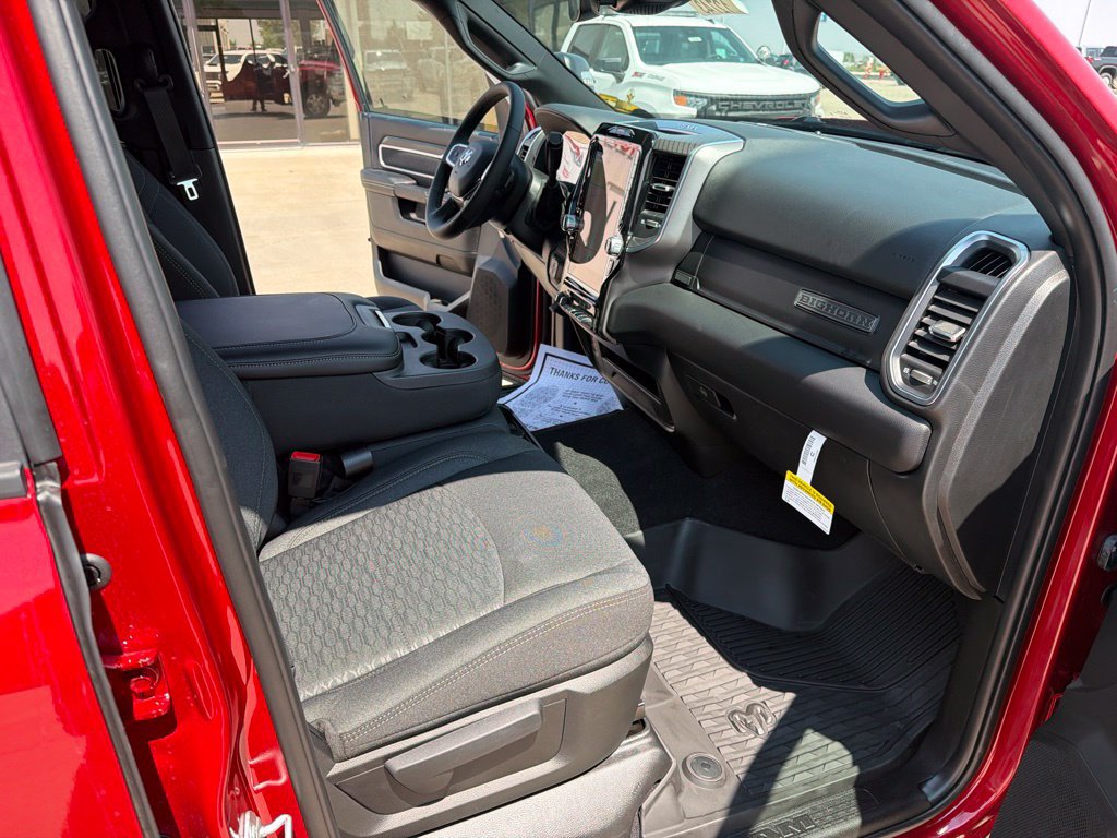 New 2026 RAM 2500 Big Horn AWD/4WD image 24
