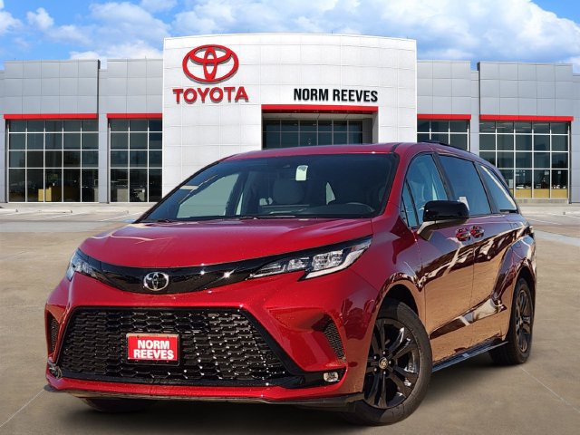 New 2026 Toyota Sienna XSE AWD/4WD image 1