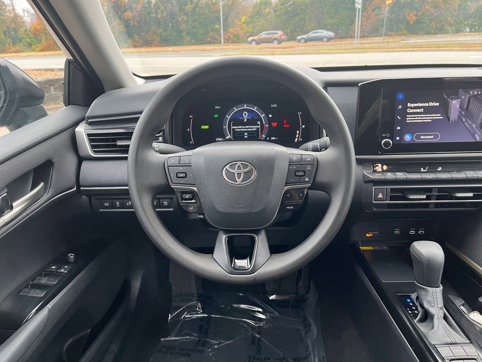 Used 2025 Toyota Camry LE image 29