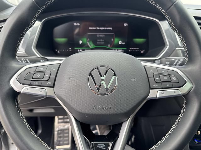 Certified 2023 Volkswagen Tiguan SE R-Line FWD image 18