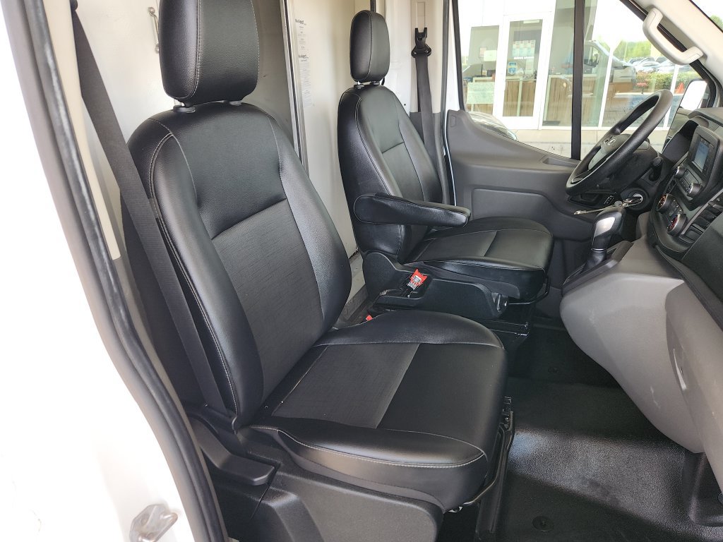 Used 2023 Ford Transit 350 DRW RWD image 20
