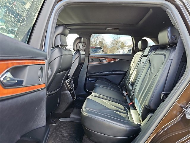 Used 2019 Lincoln Nautilus Reserve w/ Drivers Assistance Package image 10