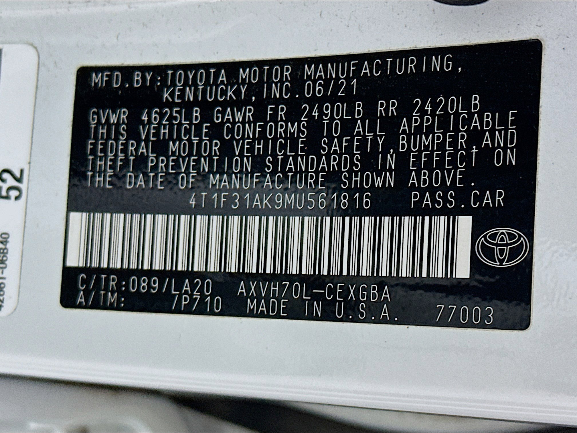 Used 2021 Toyota Camry XLE w/ Navigation Upgrade Package image 12