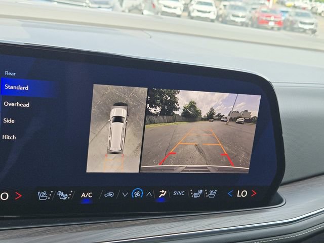 New 2026 Chevrolet Suburban Premier w/ Sun And Tow Package AWD/4WD image 25