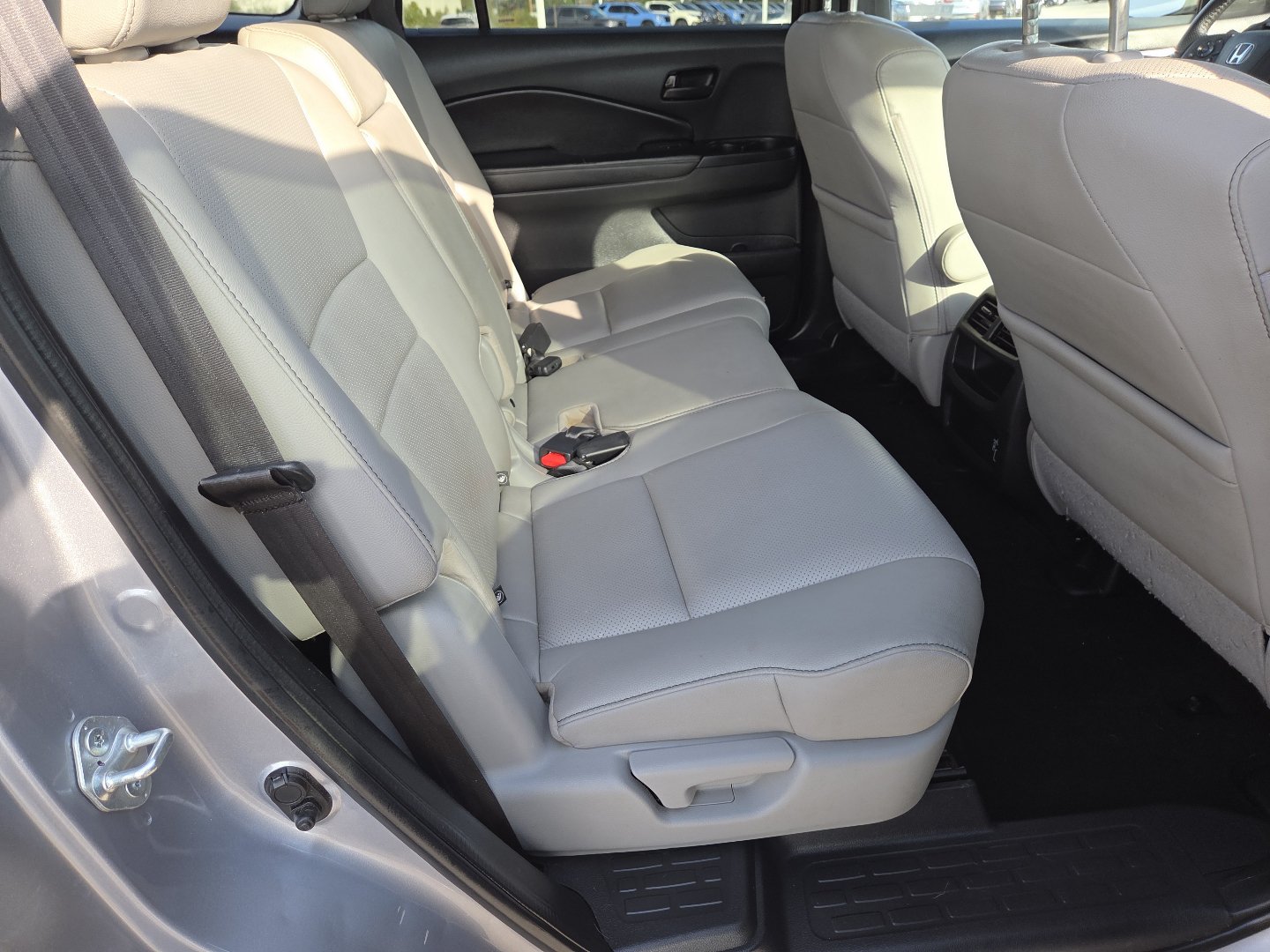 Used 2023 Honda Passport EX-L image 22
