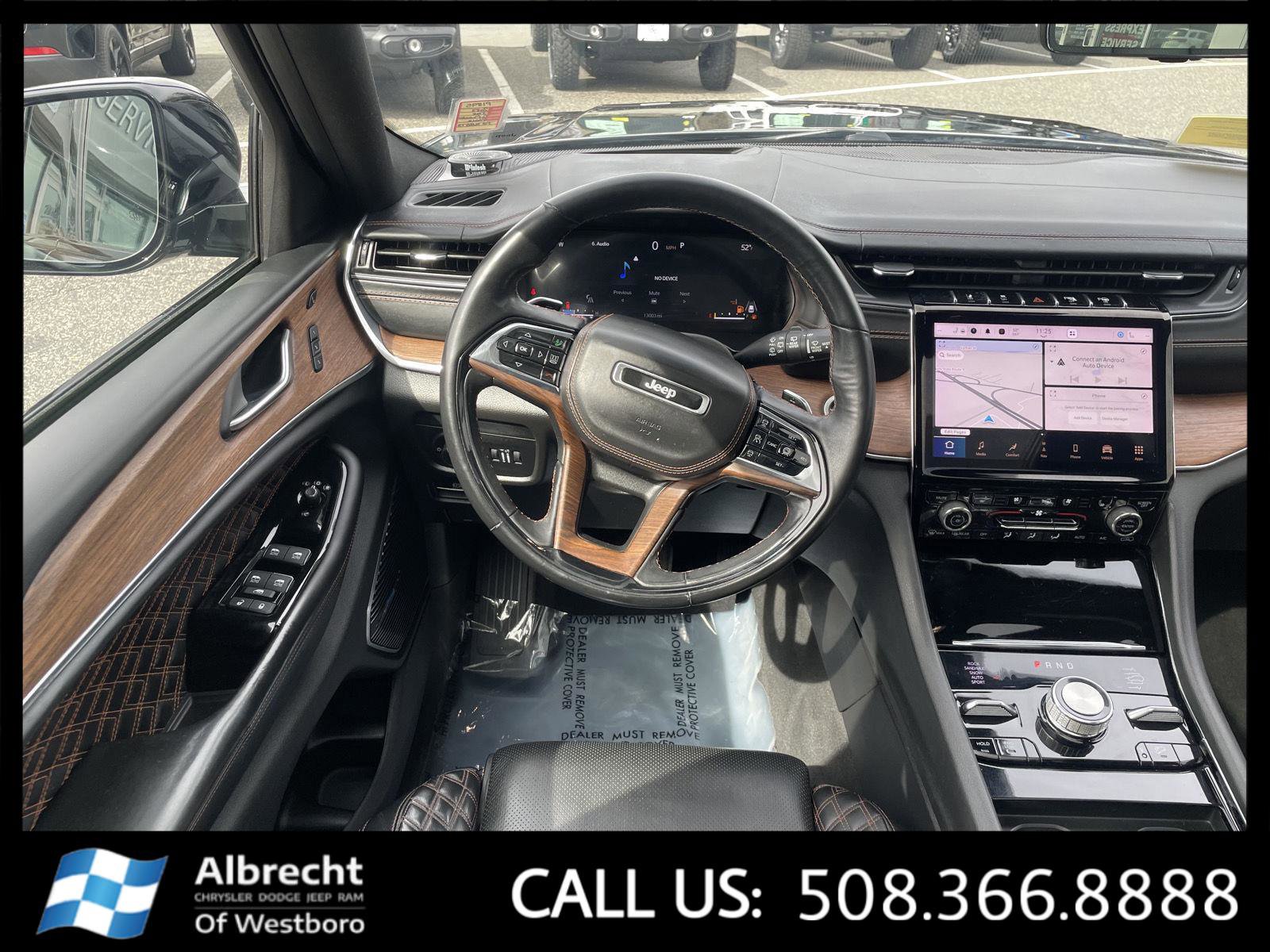 Used 2023 Jeep Grand Cherokee Summit w/ Adv Protech Group IV image 26