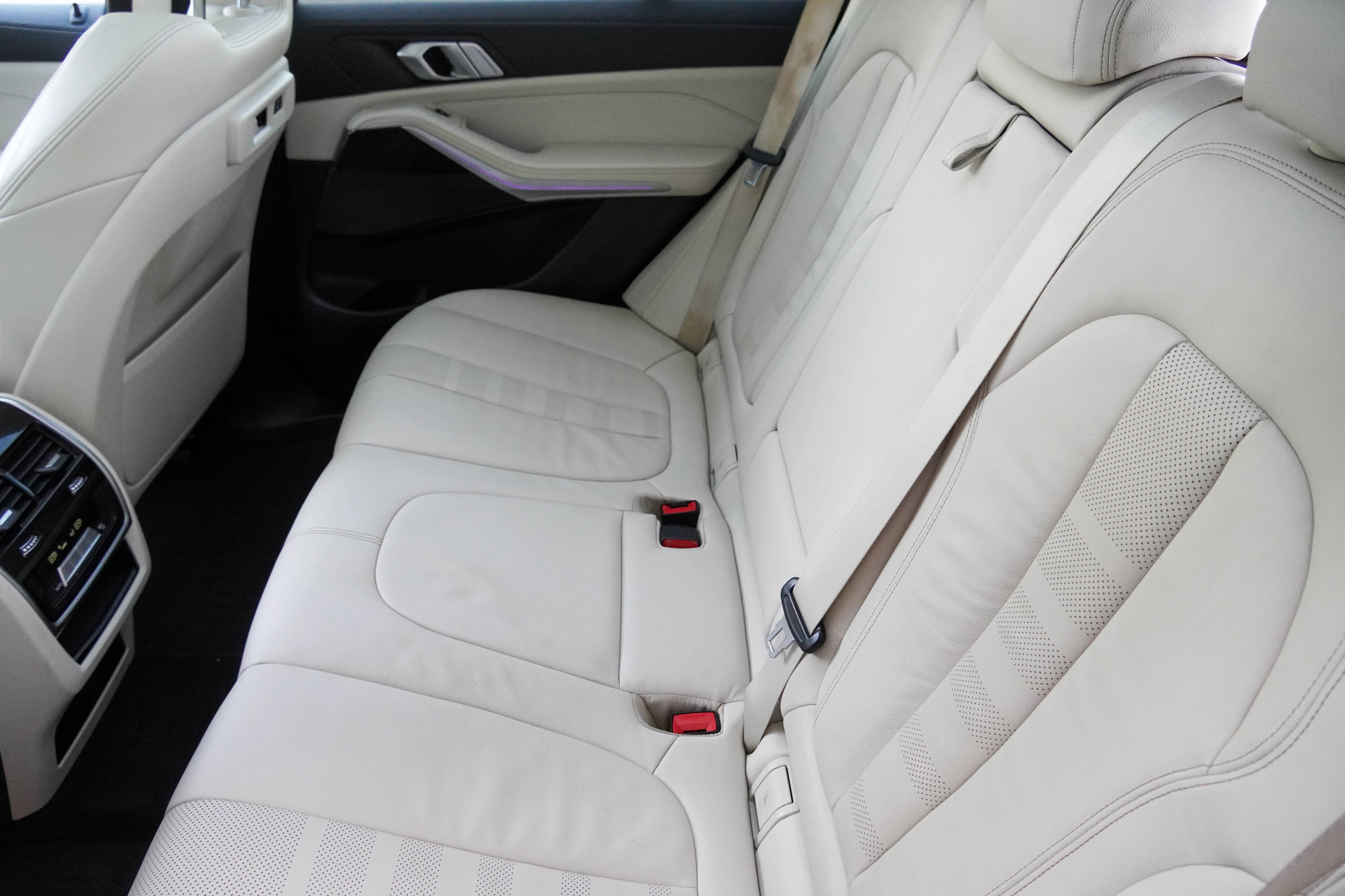 Used 2020 BMW X5 sDrive40i w/ Premium Package image 37