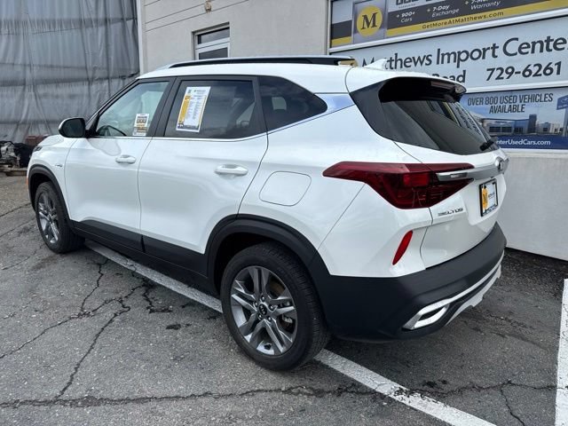 Used 2021 Kia Seltos S AWD/4WD image 3