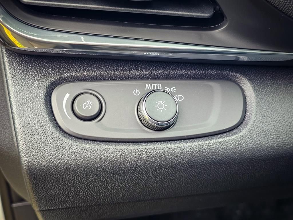 New 2026 Buick Envista Preferred w/ Convenience I Package FWD image 15
