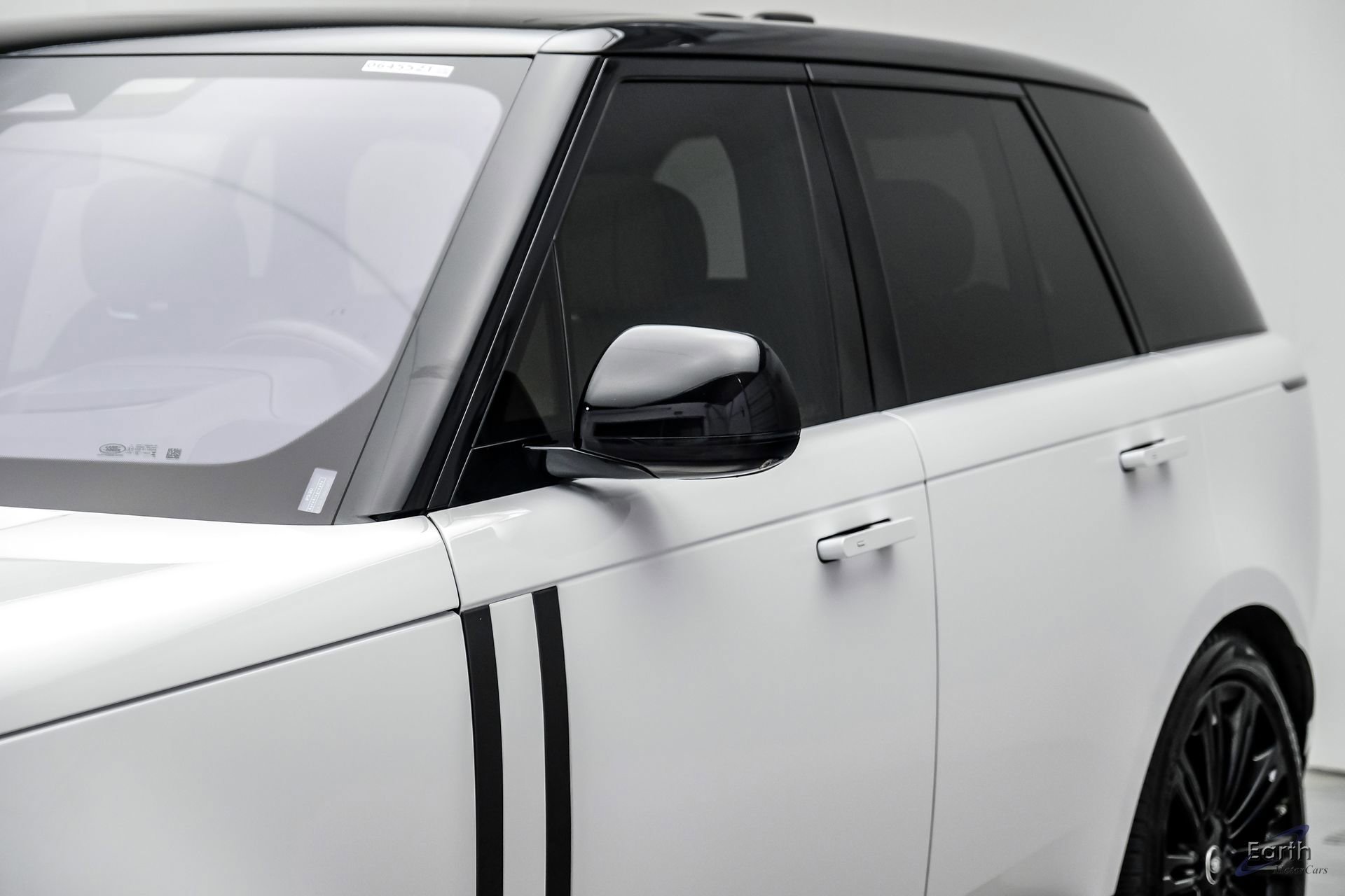Used 2023 Land Rover Range Rover Autobiography AWD/4WD image 28