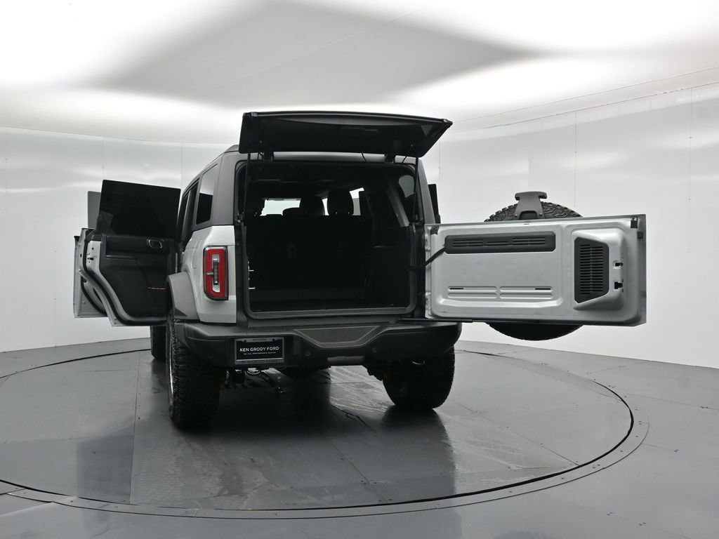 Certified 2024 Ford Bronco Badlands w/ Sasquatch Package image 35