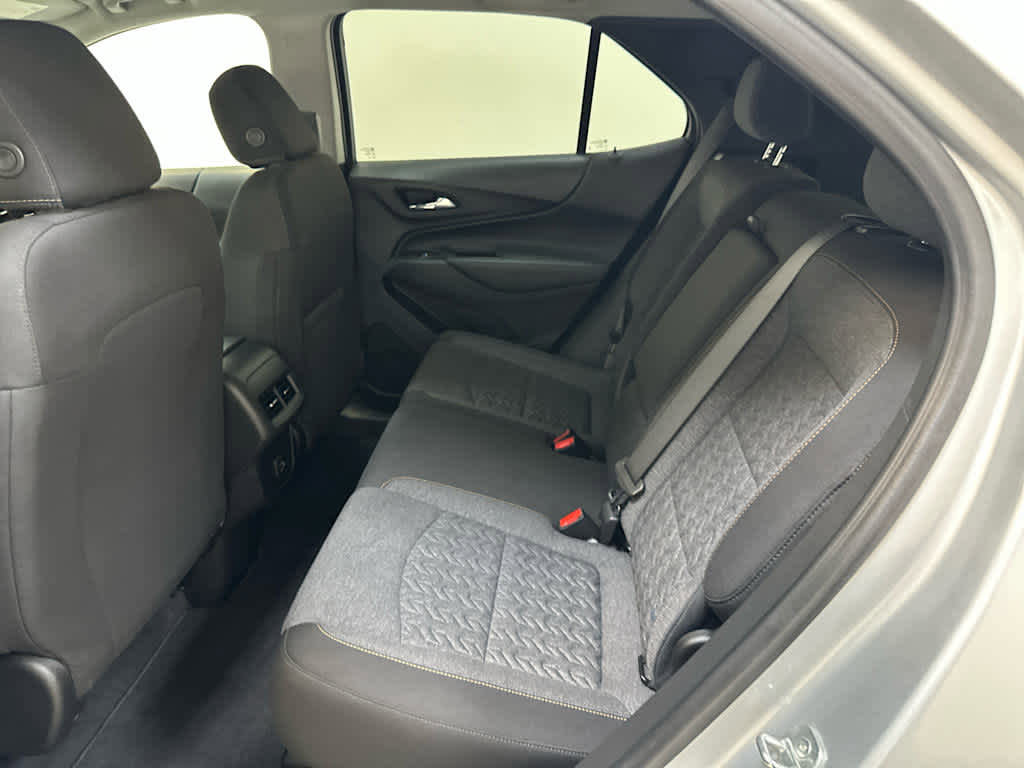 Used 2022 Chevrolet Equinox LT AWD/4WD image 21