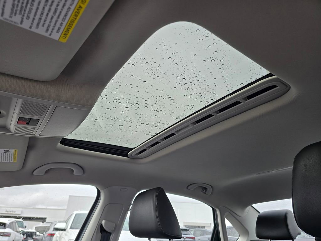 Used 2020 Volkswagen Passat 2.0T SE image 27