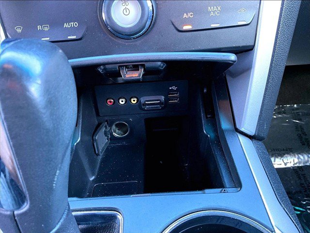Used 2013 Ford Explorer XLT AWD/4WD image 26