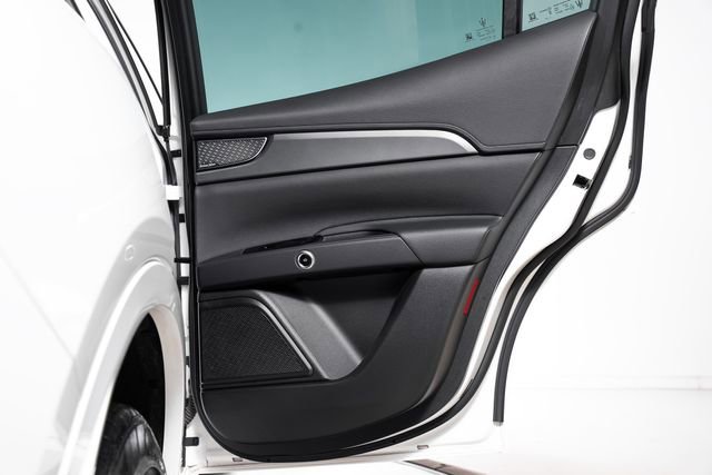 Used 2024 Maserati Grecale GT image 59