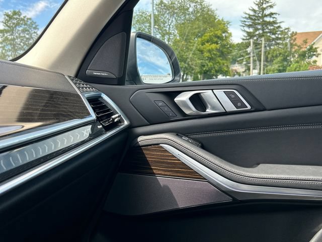 Used 2024 BMW X7 xDrive40i AWD/4WD image 20
