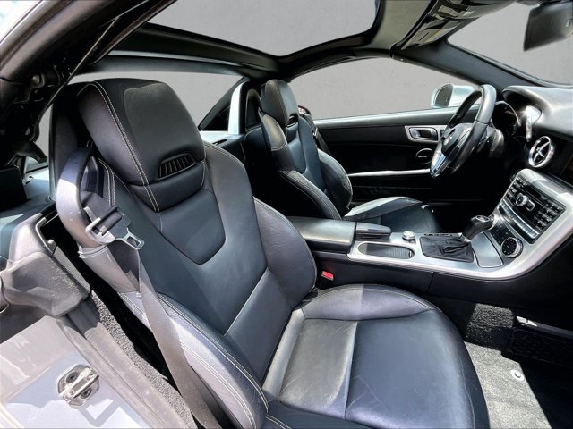 Used 2012 Mercedes-Benz SLK 350 image 25