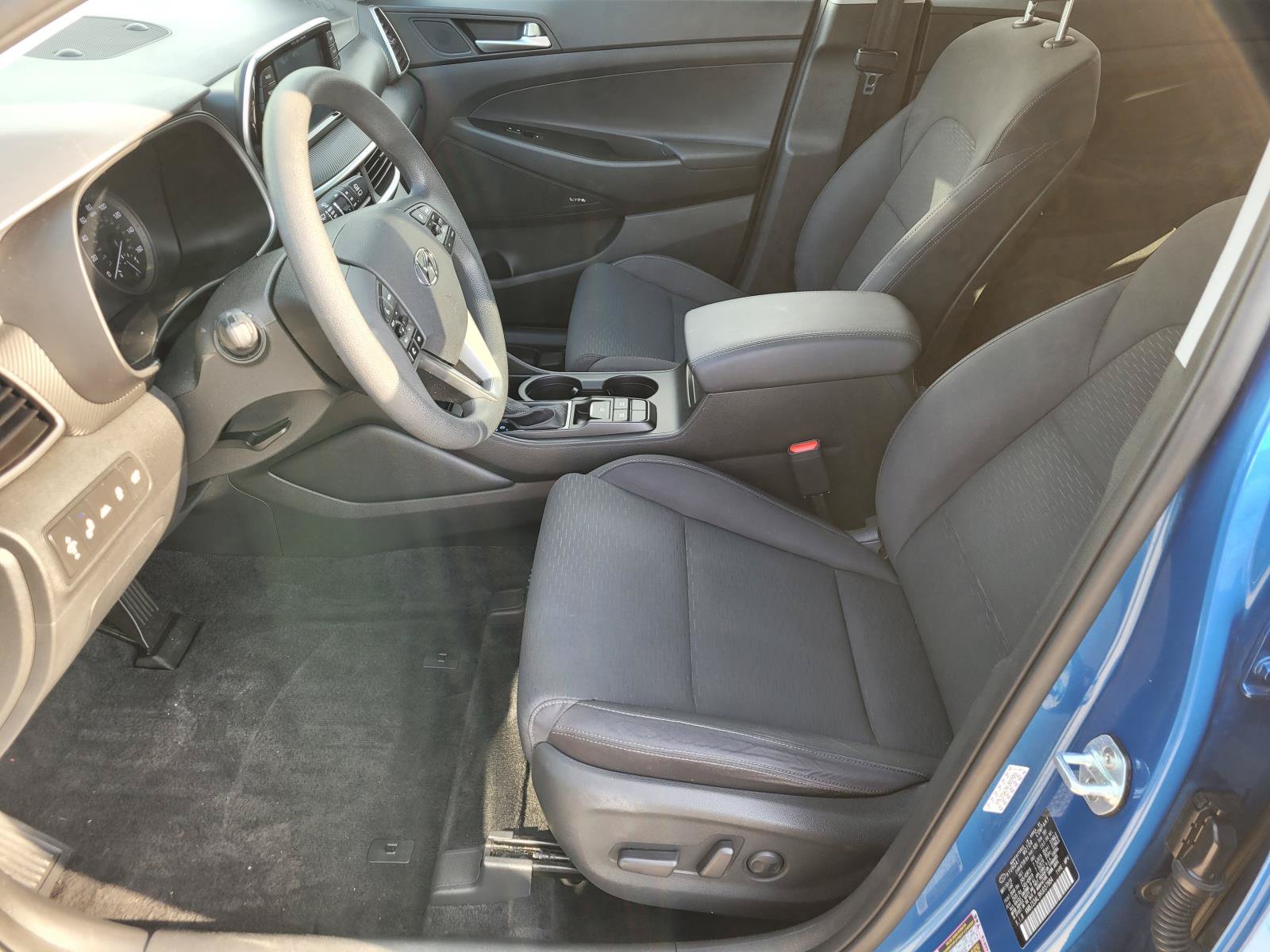 Used 2019 Hyundai Tucson Sport w/ Cargo Package FWD image 3