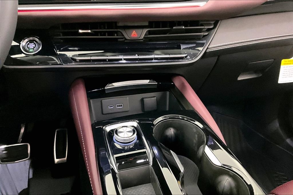 New 2026 Buick Envision Sport Touring AWD/4WD image 7