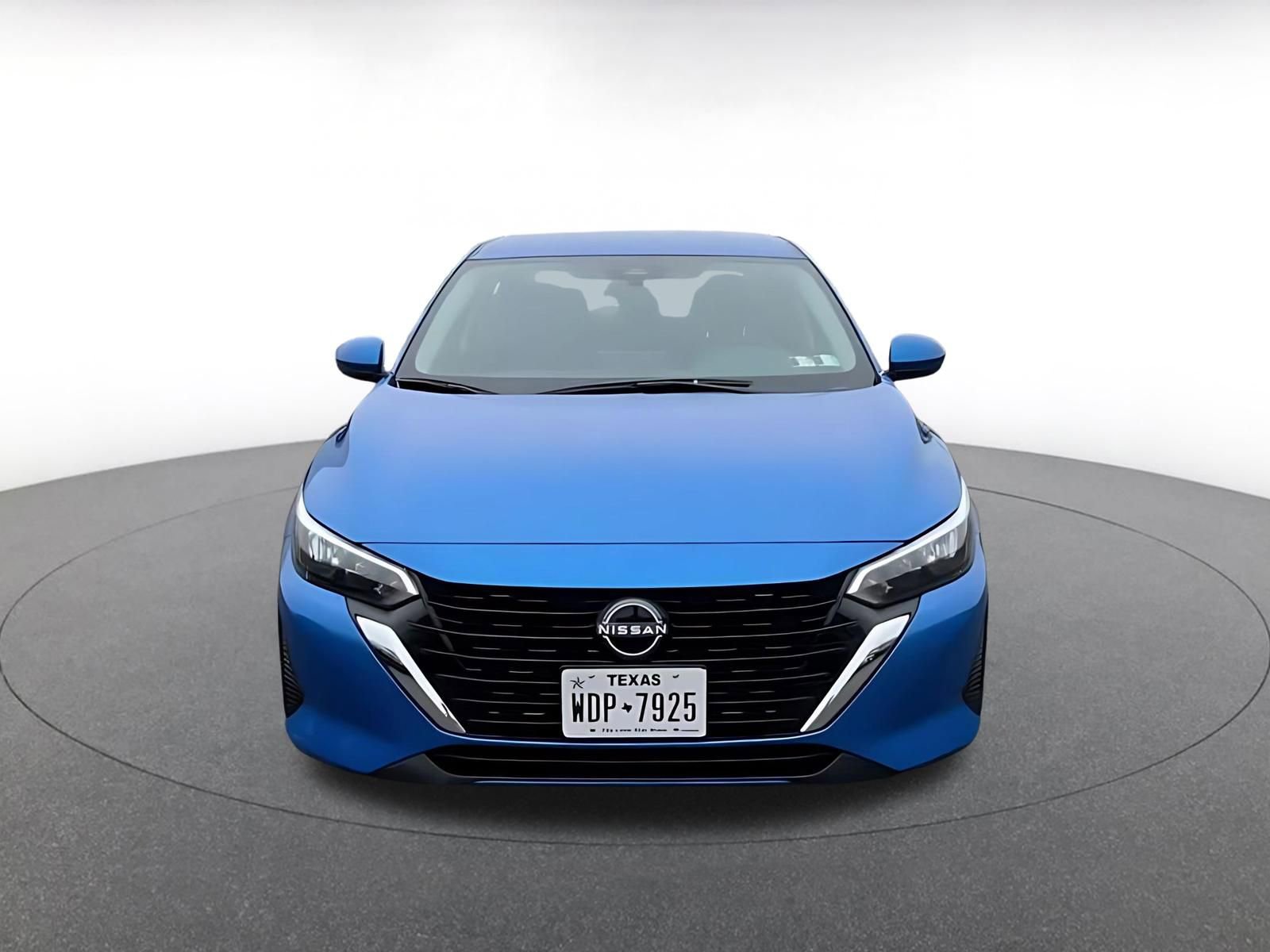 Used 2025 Nissan Sentra SV FWD image 5